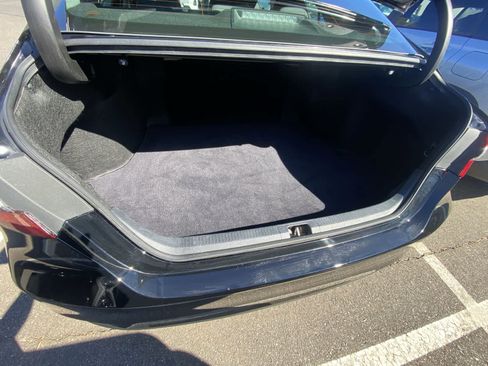 Used 2024 Toyota Camry LE image 21