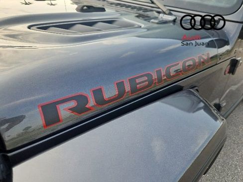 Used 2021 Jeep Gladiator Rubicon w/ Cold Weather Group AWD/4WD image 5