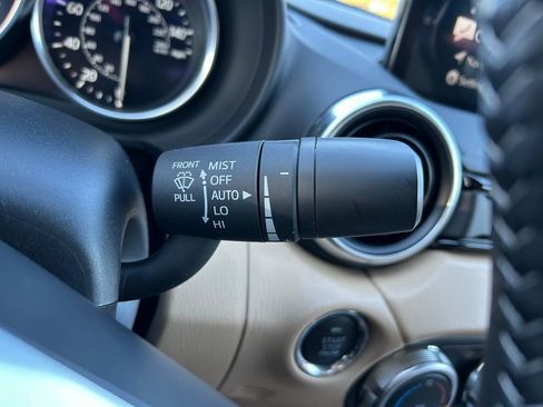 Used 2024 MAZDA MX-5 Miata RF Grand Touring image 18