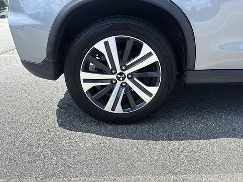 Used 2021 Mitsubishi Outlander Sport ES FWD image 12