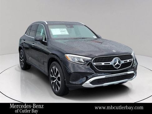 New 2026 Mercedes-Benz GLC 350e 4MATIC image 1