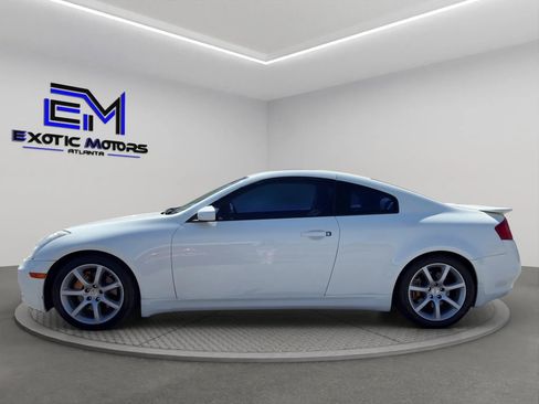 Used 2004 INFINITI G35 Coupe w/ Premium Pkg RWD image 2