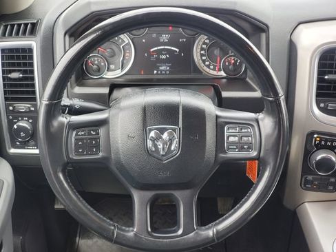 Used 2018 RAM 1500 Big Horn AWD/4WD image 29