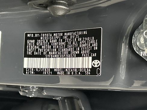 Certified 2025 Toyota Corolla LE FWD image 32