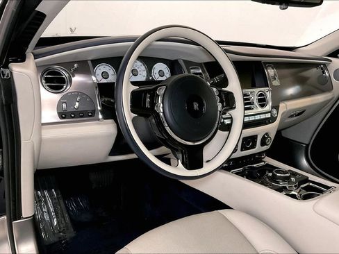 Used 2017 Rolls-Royce Wraith Base image 7