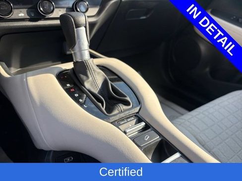 Certified 2024 Honda HR-V LX image 29