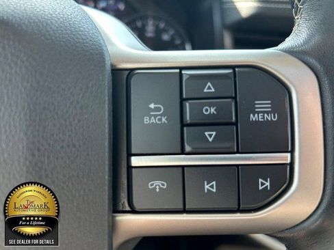 Used 2023 Ford Expedition Limited AWD/4WD image 11