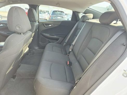 Used 2024 Chevrolet Malibu LT FWD image 10