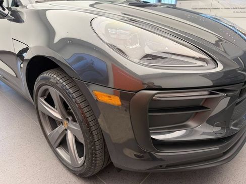 Certified 2026 Porsche Macan AWD/4WD image 25