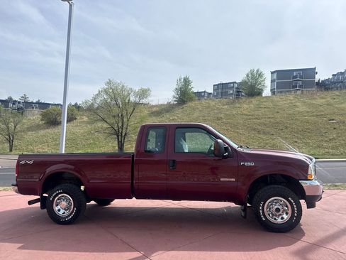 Used 2004 Ford F250 4x4 SuperCab Super Duty image 8