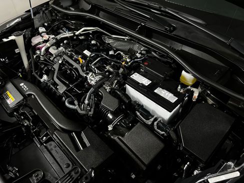 Certified 2026 Toyota Corolla Cross XLE w/ Convenience Package image 11