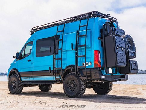 Used 2024 Mercedes-Benz Sprinter 2500 image 4