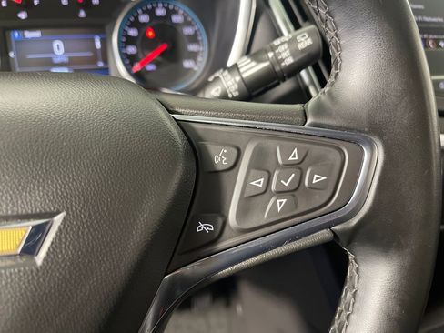 Used 2024 Chevrolet Equinox LT image 29