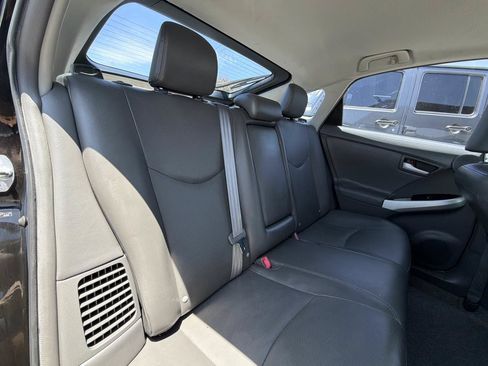 Used 2011 Toyota Prius Four w/ Solar Roof Pkg FWD image 20