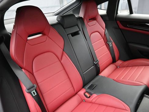 Certified 2026 Porsche Panamera GTS AWD/4WD image 30