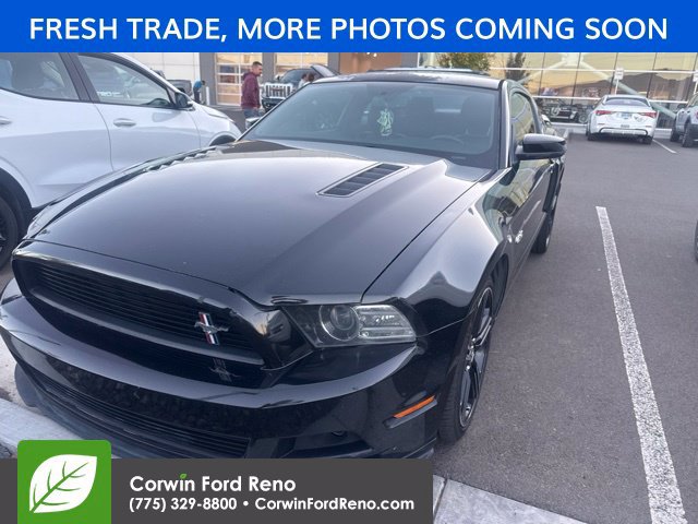 Used 2014 Ford Mustang GT Premium w/ Electronics Package RWD image 3