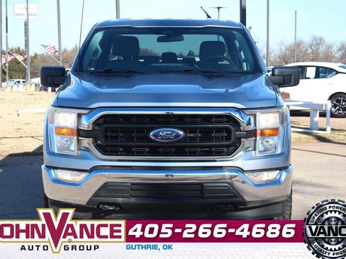 Used 2022 Ford F150 XLT image 3