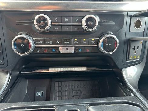 Used 2023 Ford F150 Lariat w/ Equipment Group 502A High image 20