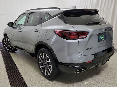 Certified 2025 Chevrolet Blazer RS FWD image 8