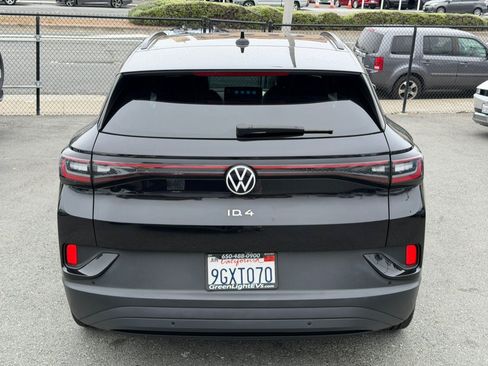 Used 2023 Volkswagen ID.4 Pro RWD image 6