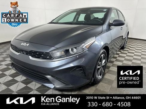 Certified 2023 Kia Forte LXS image 1