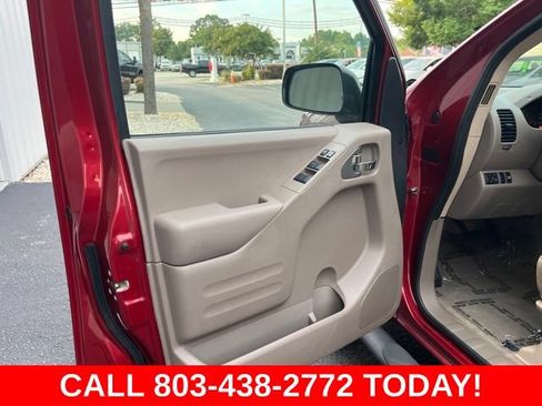 Used 2018 Nissan Frontier SV w/ Value Truck Package RWD image 5