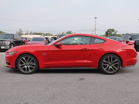 Used 2015 Ford Mustang GT Premium w/ Equipment Group 401A RWD image 4