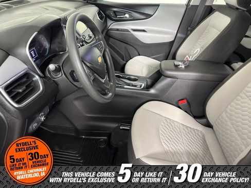 Used 2019 Chevrolet Equinox LS w/ LS Convenience Package FWD image 13