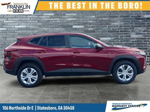 Used 2024 Chevrolet Trax LS image 6