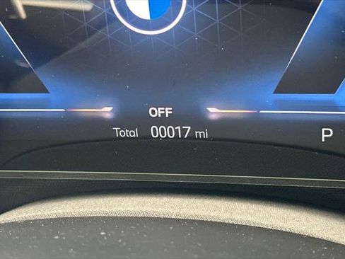 New 2026 BMW 740i xDrive T w/ Premium Package image 24