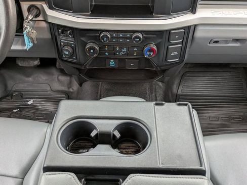 Used 2024 Ford F250 XL image 19