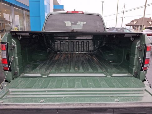 Used 2024 Nissan Frontier SV AWD/4WD image 27