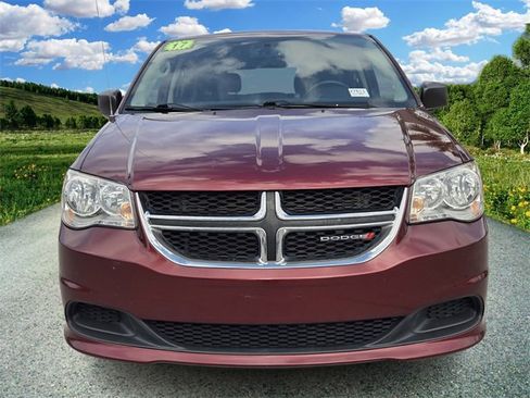 Certified 2017 Dodge Grand Caravan SE w/ Power Window Group image 8