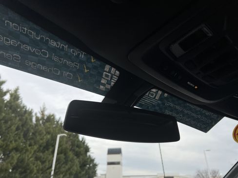 Used 2022 Chevrolet Silverado 2500 LTZ w/ LTZ Plus Package image 27