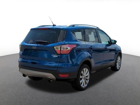 Used 2017 Ford Escape Titanium FWD image 6