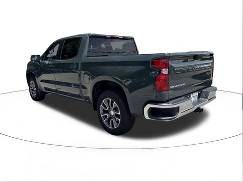 Used 2025 Chevrolet Silverado 1500 LT RWD image 5
