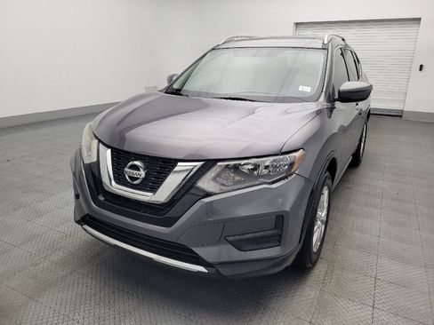 Used 2017 Nissan Rogue SV image 15