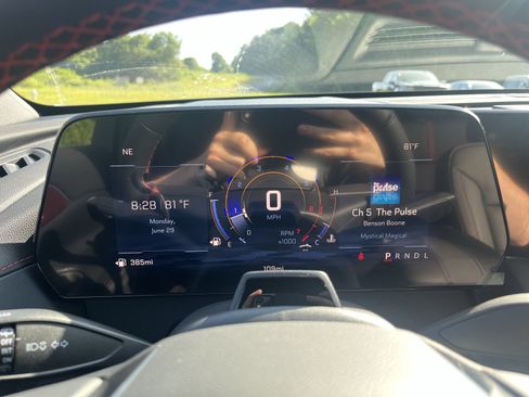 New 2026 Chevrolet Traverse RS w/ LPO, Floor Liner Package FWD image 18