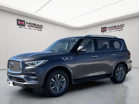 Used 2024 INFINITI QX80 Luxe AWD/4WD image 3