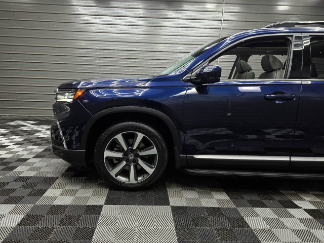 Used 2024 Honda Pilot Elite image 47