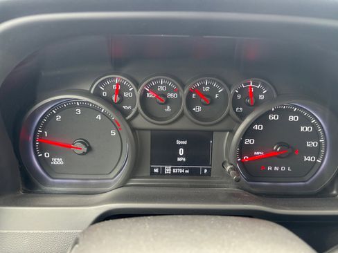 Used 2024 GMC Sierra 3500 Pro w/ Convenience Package image 17