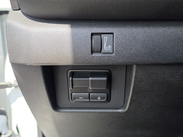Used 2023 Chevrolet Colorado LT w/ LT Convenience Package III RWD image 38