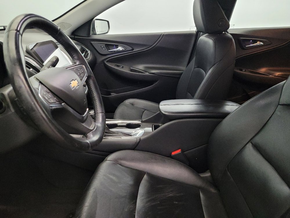 Used 2016 Chevrolet Malibu LT w/ Leather Package FWD image 17