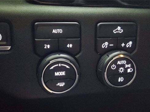 Used 2024 Chevrolet Silverado 1500 RST w/ Protection Package AWD/4WD image 26