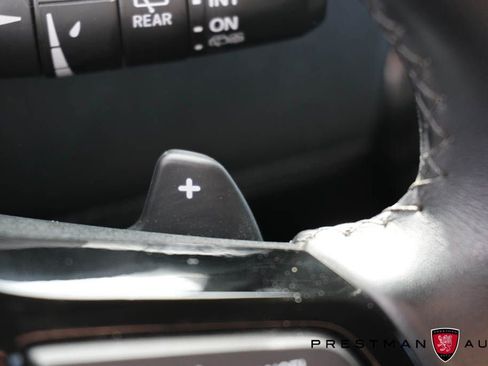 Used 2024 Honda Pilot Touring image 29