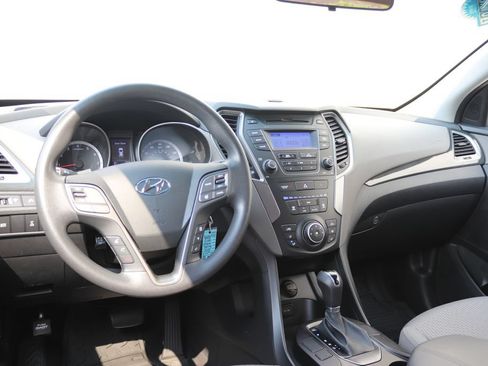 Used 2015 Hyundai Santa Fe Sport AWD/4WD image 3