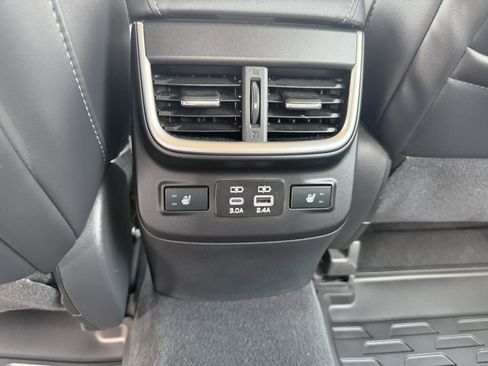 Used 2024 Subaru Legacy Limited AWD/4WD image 20