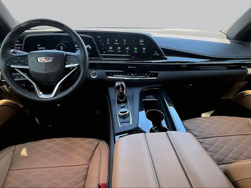 Used 2024 Cadillac Escalade Sport w/ LPO, ONYX Package AWD/4WD image 16