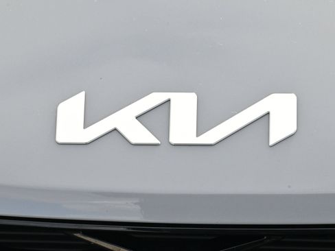 Used 2025 Kia K5 GT-Line image 38