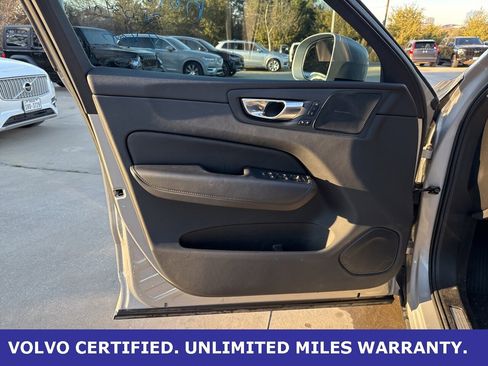 Certified 2023 Volvo XC60 B5 Plus w/ Protection Package Premier image 19